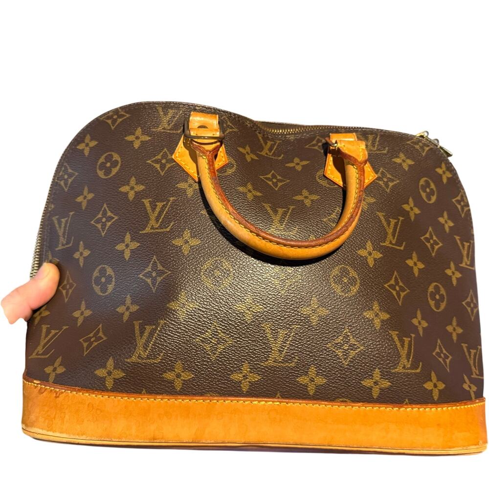 Louis Vuitton Monogram Alma M51130 Women's Handbag Brown